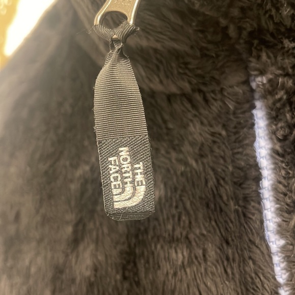 The north face fur hoodie Sz small - Picture 3 of 6